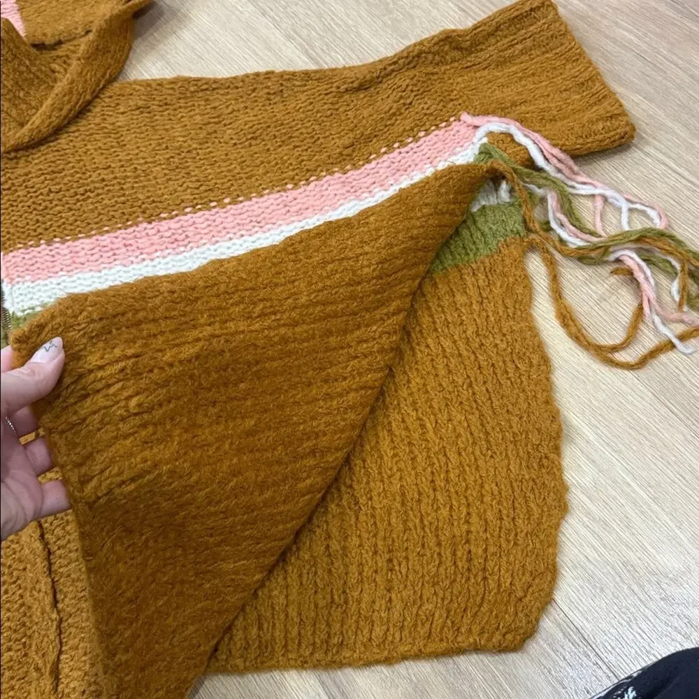 Free People Desert Sunrise Hooded Poncho in Brown Pink and White Size XS/S